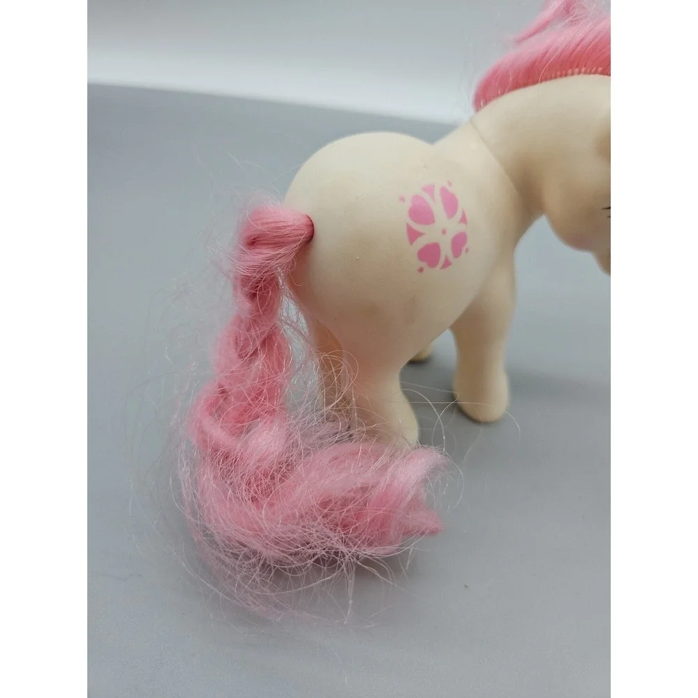HASBRO MY LITTLE PONY Vintage 1983 EARTH PONIES SUNDANCE WHITE PINK HEARTS‎